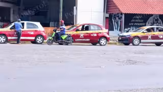 Operadores de taxis denunciaron irregularidades en el servicio en Escárcega.