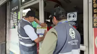 El Ayuntamiento exhortó a la ciudadanía a reportar negocios que incumplan estas disposiciones al número de Ayuntatel: 999 924 4000