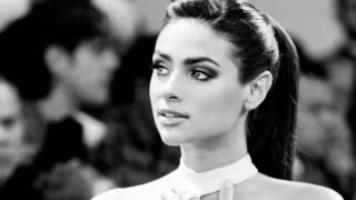 Renata Notni reaparece en redes sociales tras presunta ruptura.