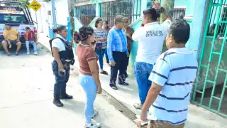 Dos años de conflicto vecinal terminan en zafarrancho por vivienda invadida en Ciudad del Carmen