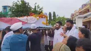 Ramesh relató que, tras salir expulsado del fuselaje durante el impacto, logró escapar por su cuenta del lugar de la tragedia