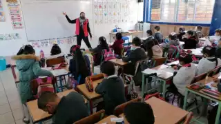 En el Día del Maestro se anunció un aumento del 10% para el magisterio