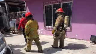 Bomberos y Protección Civil se movilizan por aparente explosión de un tanque de gas