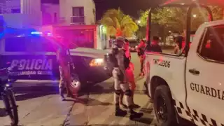 Agentes de la Guardia Nacional arribaron al sitio para resguardar a los policías afectados