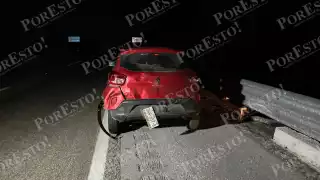 Un joven en estado de ebriedad protagonizó un doble accidente en el periférico Pablo García y Montilla