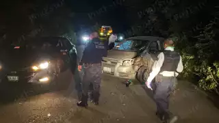 Accidente en zona de curvas paraliza tránsito por más de 30 minutos en Hopelchén