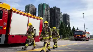 Según las primeras investigaciones, la rápida propagación de las llamas se debió al uso de planchas de poliestireno altamente inflamables