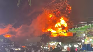 El gobernador Javier May Rodríguez informó que, durante el incendio, cinco personas perdieron la vida