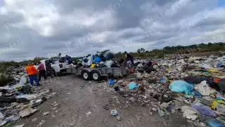 Vecinos estallan por basura acumulada y fuerzan limpieza en Hecelchakán