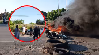 Invasores bloquean el Periférico de Mérida tras ser desalojados de un terreno