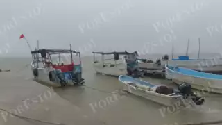 La Capitanía de Puertos del Carmen cerró la navegación por el frente frío número 11, afectando a los pescadores de Sabancuy.