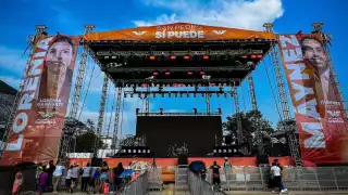 El desplome ocurrió durante un mitin encabezado por Lorenia Canavati