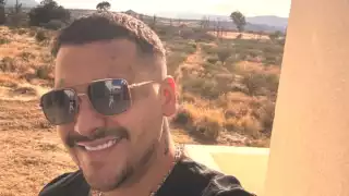 Christian Nodal revela la lista de canciones de su próximo álbum y enloquece a sus fans