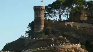 Mexicana muere al caer a un acantilado en Cataluña, Espeña