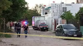 Elementos de la FGE de Quintana Roo investigan los hechos en Cancún