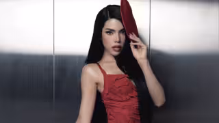 Kenia Os dona a la cuenta hospitalaria de la mamá de Kimberly Loaiza.