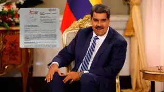 El líder prrista compartió una imagen del documento presentado ante la FGR, asegurando que Nicolás Maduro debe responder ante la justicia mexicana
