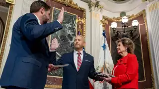 El pasado martes el vicepresidente de Estados Unidos, J.D. Vance, tomó protesta a Ron Joihnson, como nuevo embajador en México