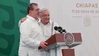 Bernardo Arévalo de León y Andrés Manuel López Obrador, presidentes de Guatemala y México