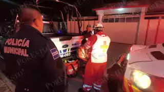 Brutal agresión contra una mujer movilizó a policías y paramédicos en la colonia Fátima.