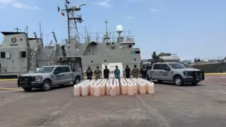 Las autoridades señalaron que el hidrocarburo asegurado podría ser utilizado para abastecer embarcaciones dedicadas a actividades ilegales en la región