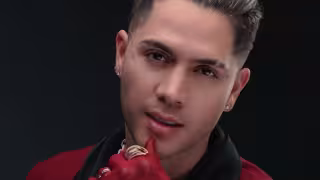 Juan de Dios Pantoja pide disculpas a Steff Loaiza.