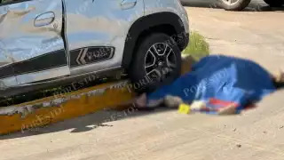 Choque en la Av. Huayacán provoca cierre vial y deja un motociclista sin vida