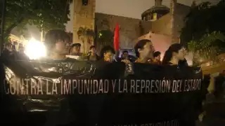 “Dos de octubre no se olvida”: estudiantes y colectivos marchan en Mérida a 57 años de la matanza de Tlatelolco