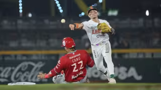 Leones de Yucatán rescatan un triunfo ante Diablos y ahora van por Veracruz
