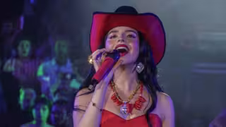 Guadalupe Pineda rompe el silencio sobre el supuesto embarazo de su sobrina Ángela Aguilar