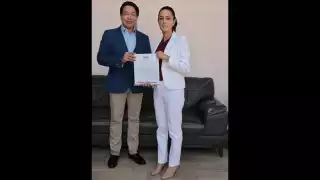 Mario Delgado, líder nacional de Morena y Claudia Sheinbaum, virtual presidenta electa de México