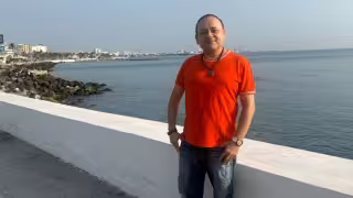 Eduardo España rompe el silencio sobre los rumores que lo colocan en 'La Casa de los Famosos México'