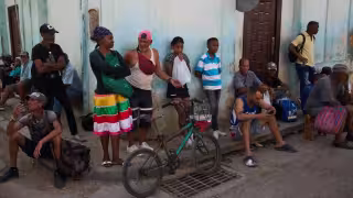 La presidenta Claudia Sheinbaum afirmó que el llamado realizado por López Obrador forma parte de un movimiento de solidaridad impulsado por ciudadanos y personalidades públicas