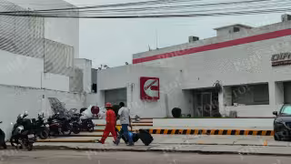 La presidenta de Canacintra Carmen afirmó que la isla “está agonizando” por falta de pagos de Pemex.