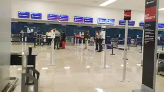 Una mujer que pretendía viajar a la Ciudad de México fue remitida al INM