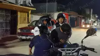 Henry, de 27 años, provoca caos y es asegurado por Seguridad Pública