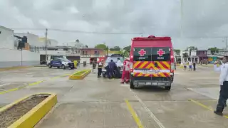 Un hombre fue hallado sin vida en el estacionamiento trasero del Chedraui Tacubaya en Ciudad del Carmen.