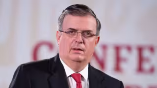 Marcelo Ebrard Casaubón, secretario de Economía 