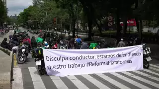 Pasadas las 11:00 horas, el Centro de Orientación Vial (Ovial) de la SSC reportó que el bloqueo seguía activo