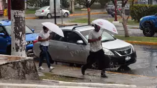 Calakmul, Hopelchén, Carmen, Palizada, Escárcega y Candelaria enfrentan riesgo alto por precipitaciones de 50 a 100 mm.