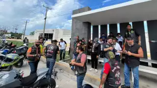 Motociclistas después de acudir a la reunión con autoridades en Quintana Roo