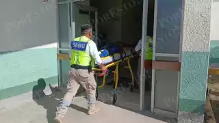 El accidente ocurrió a la altura del ejido Matamoros, donde la pesada unidad impactó al hombre y le destrozó parte de una pierna.