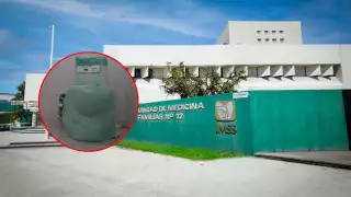 Derechohabientes denuncian que el baño de mujeres en la UMF No. 12 del IMSS en Ciudad del Carmen lleva meses sin funcionar