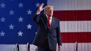 Donald Trump cuestiona la victoria de Lula da Silva en Brasil.