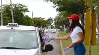 Concientizan sobre la importancia de donar sangre en la preparatoria de Chetumal. Piden a la ciudadanía sumarse a la causa