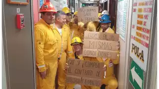 Denuncian abandono de petroleros en plataformas de Campeche: ni comida ni descanso