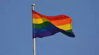 ¿Qué sucede en el buscador de Google cuando escribes "Orgullo gay"?