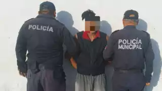 Policías retienen a presunto delincuente en Progreso