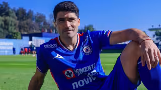 Cruz Azul confirma la llegada de Nico Ibáñez para el Clausura 2026.