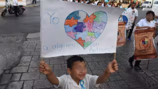 Escuelas de Yucatán no podrán negar inscripción a estudiantes con autismo